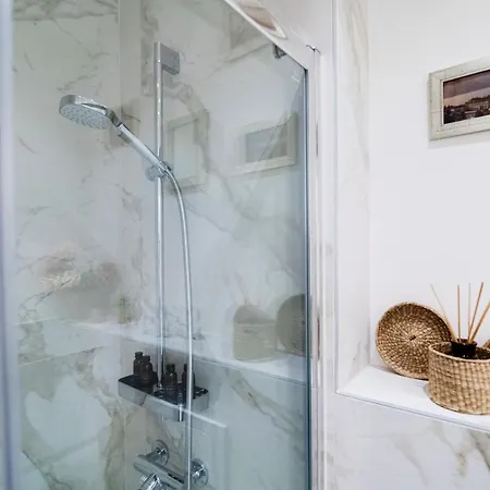 S&o - By Myhomeincomo Apartment Como
